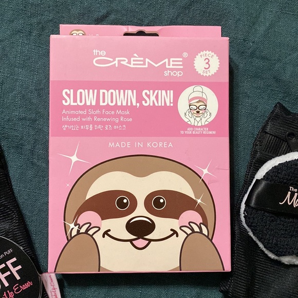 The Puff by Original Makeup Eraser and The Crème Shop Korean Face Masks - Picture 2 of 6